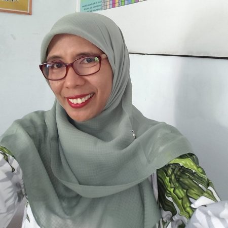 Eny Sugiarti_selfie (1)